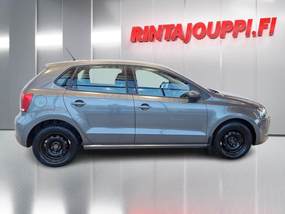 VOLKSWAGEN Polo 2011