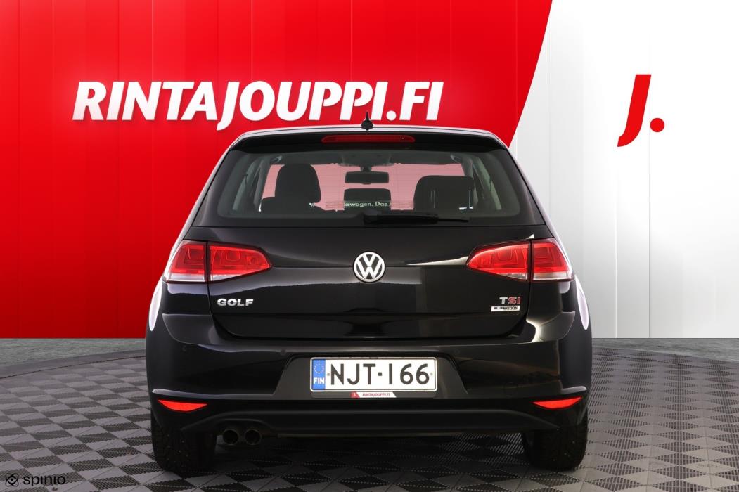 VOLKSWAGEN Golf 2015