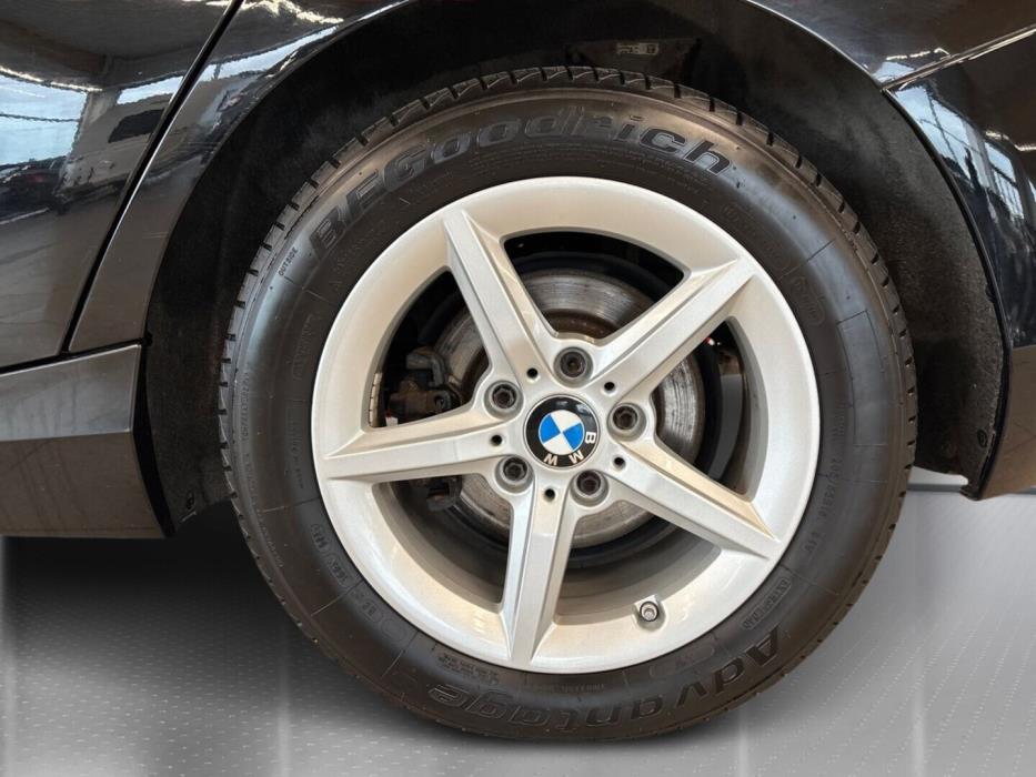 BMW 118 2017