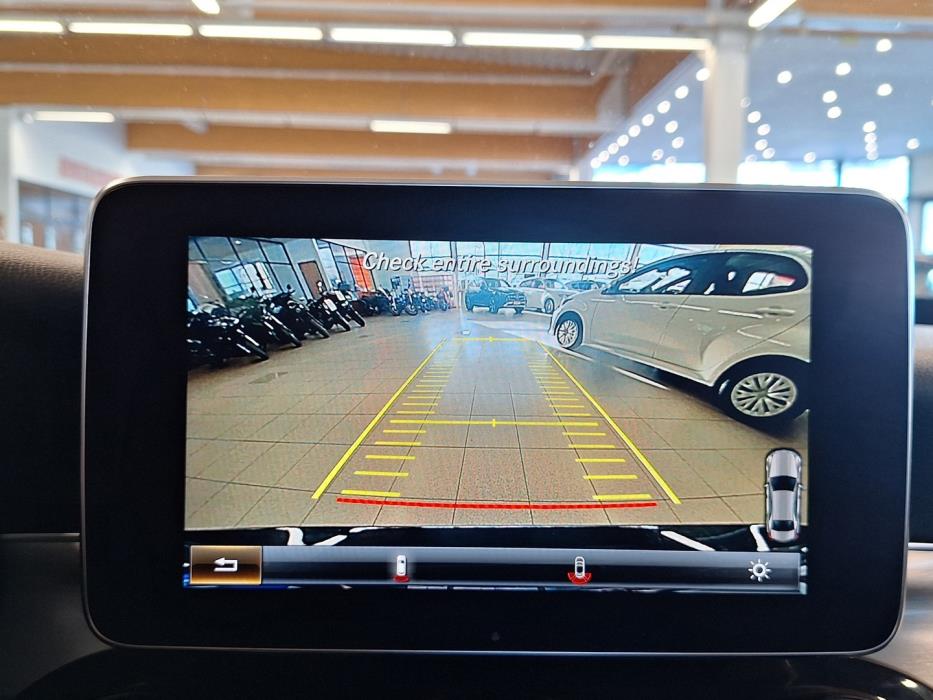 MERCEDES-BENZ C 2017