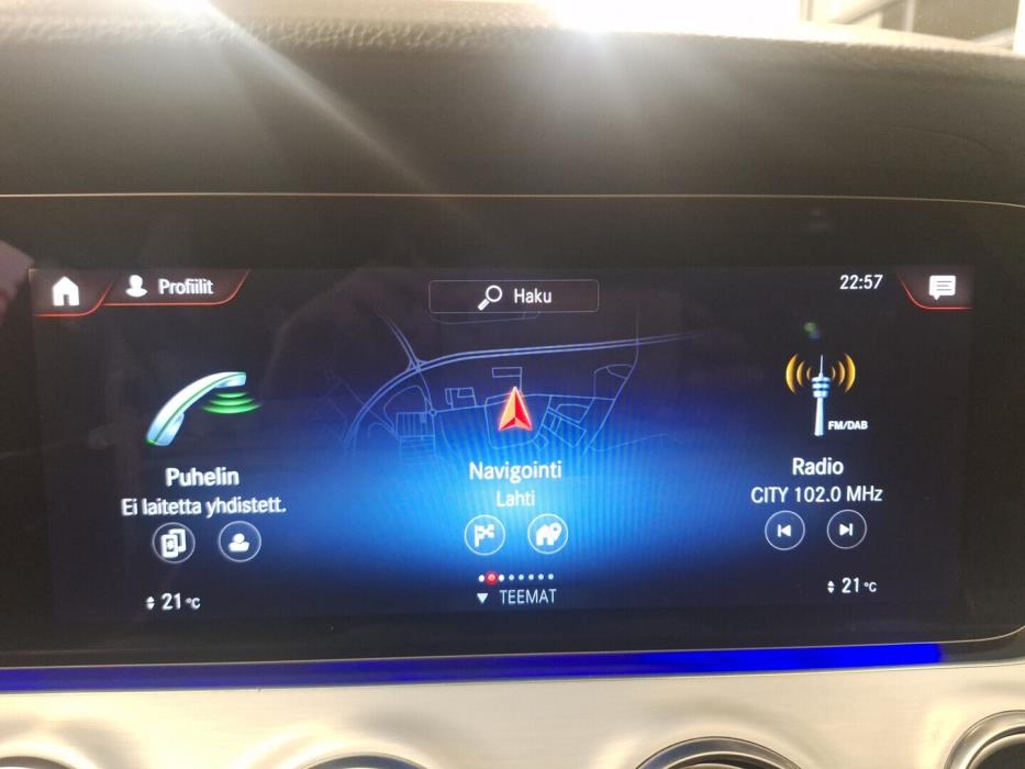 MERCEDES-BENZ E 2022