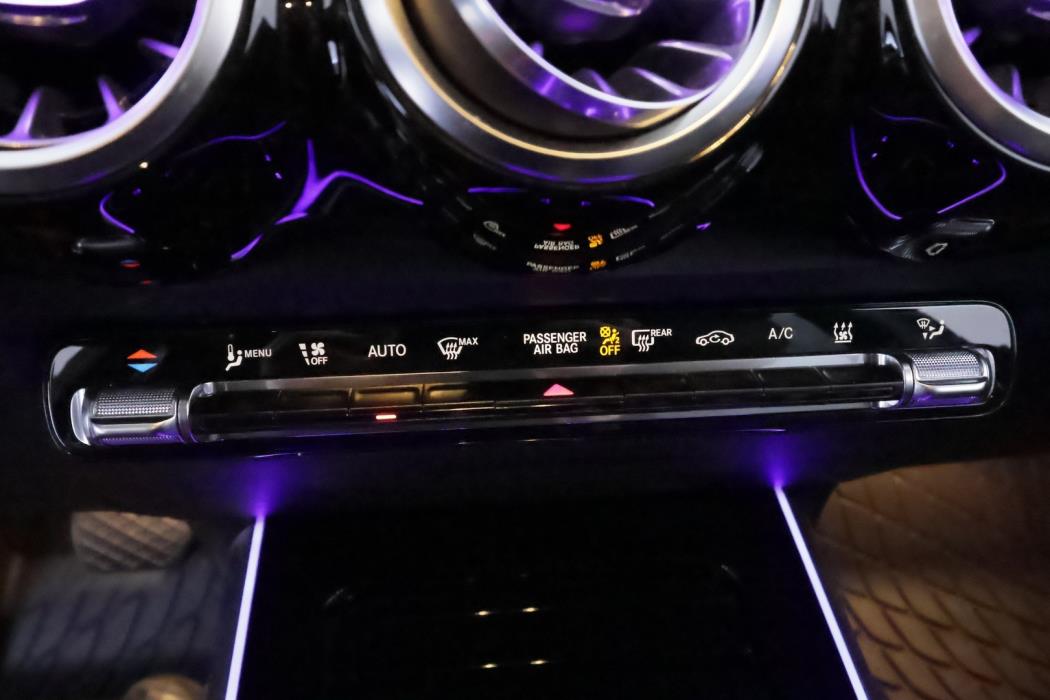 MERCEDES-BENZ EQB 2022