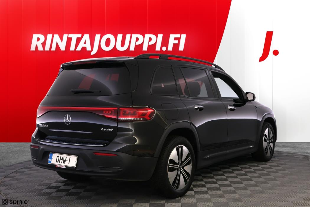 MERCEDES-BENZ EQB 2022