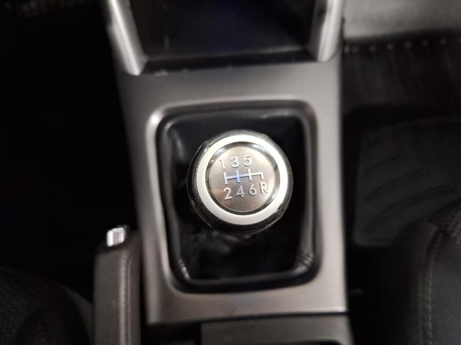 SUBARU Forester 2012