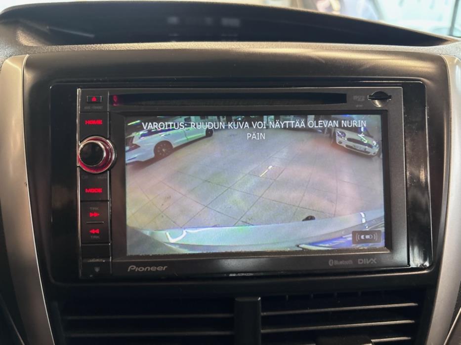 SUBARU Forester 2012