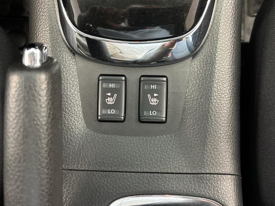 NISSAN Pulsar 2017