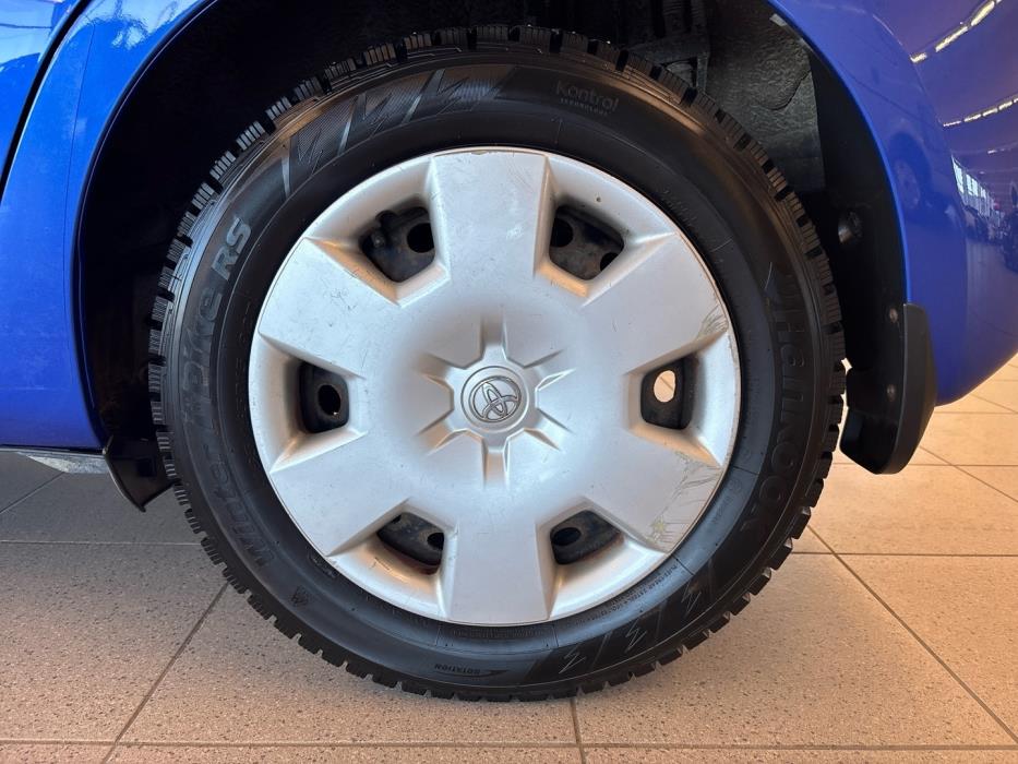 TOYOTA Yaris 2018