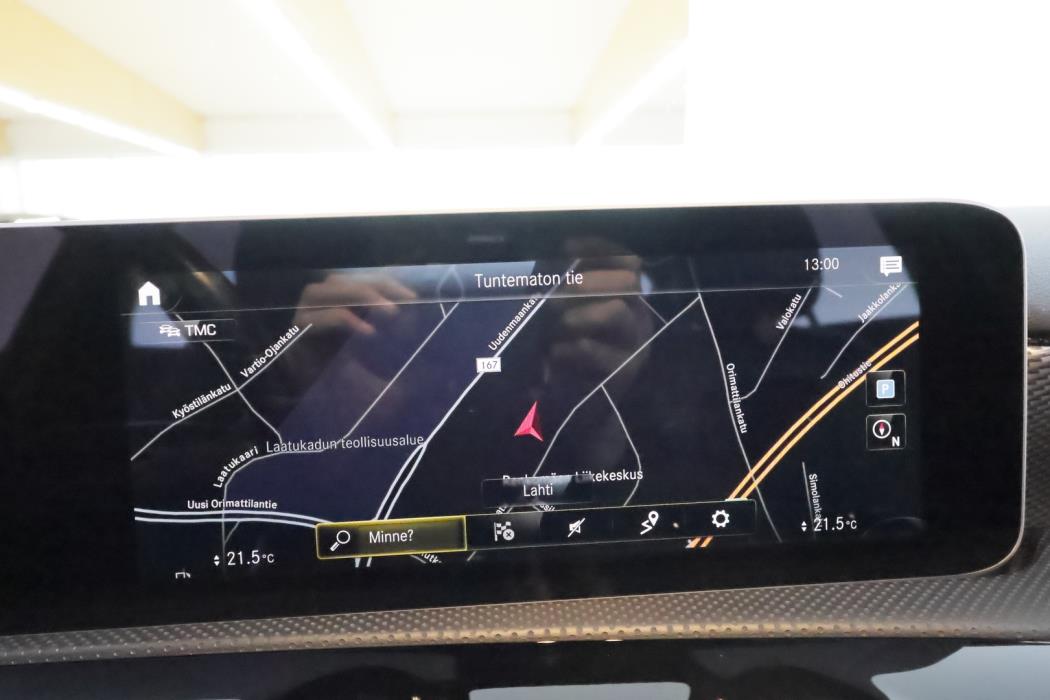 MERCEDES-BENZ A 2018