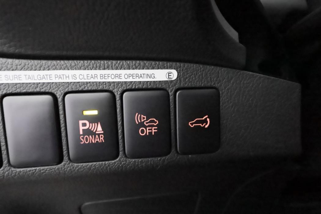 MITSUBISHI Outlander PHEV 2016