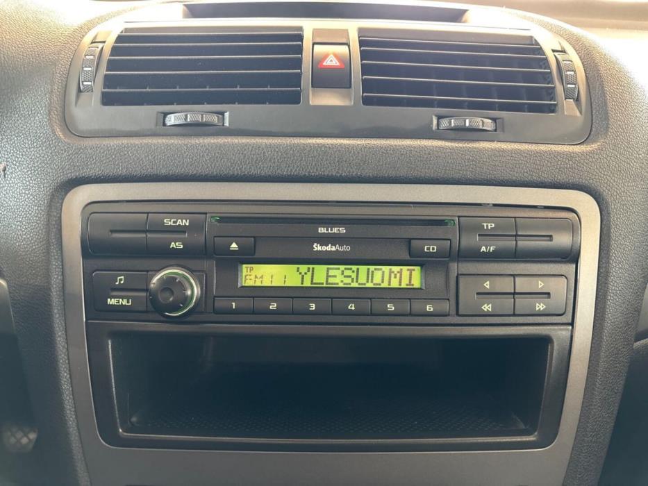 SKODA Octavia 2011