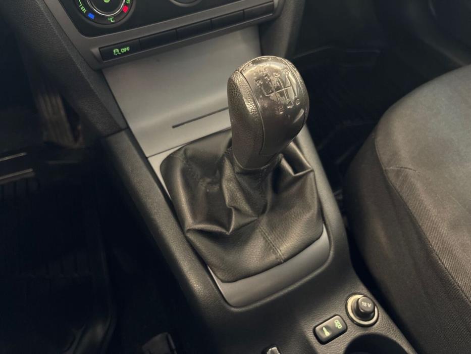 SKODA Octavia 2011