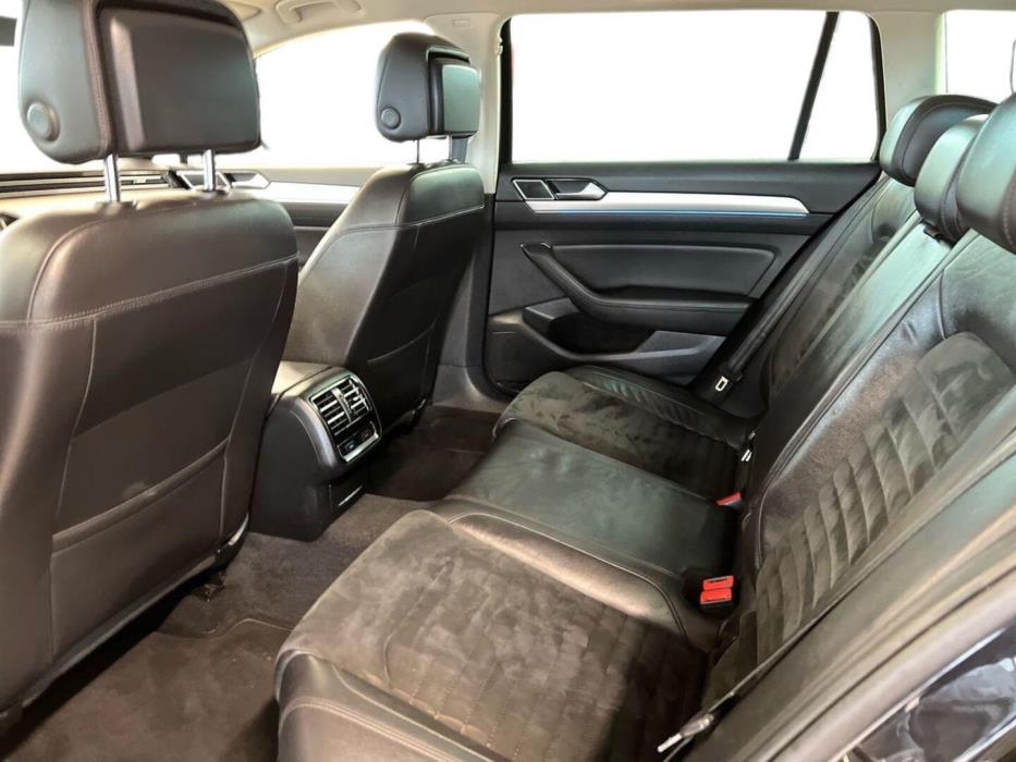 VOLKSWAGEN Passat 2017