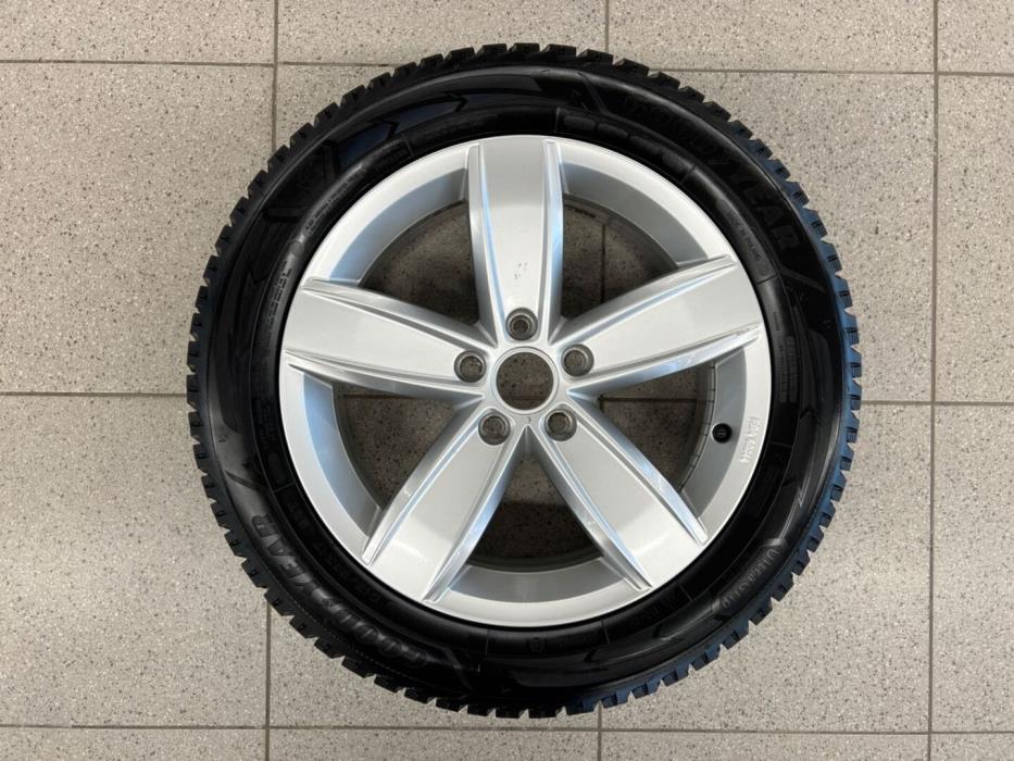 VOLKSWAGEN Passat 2017