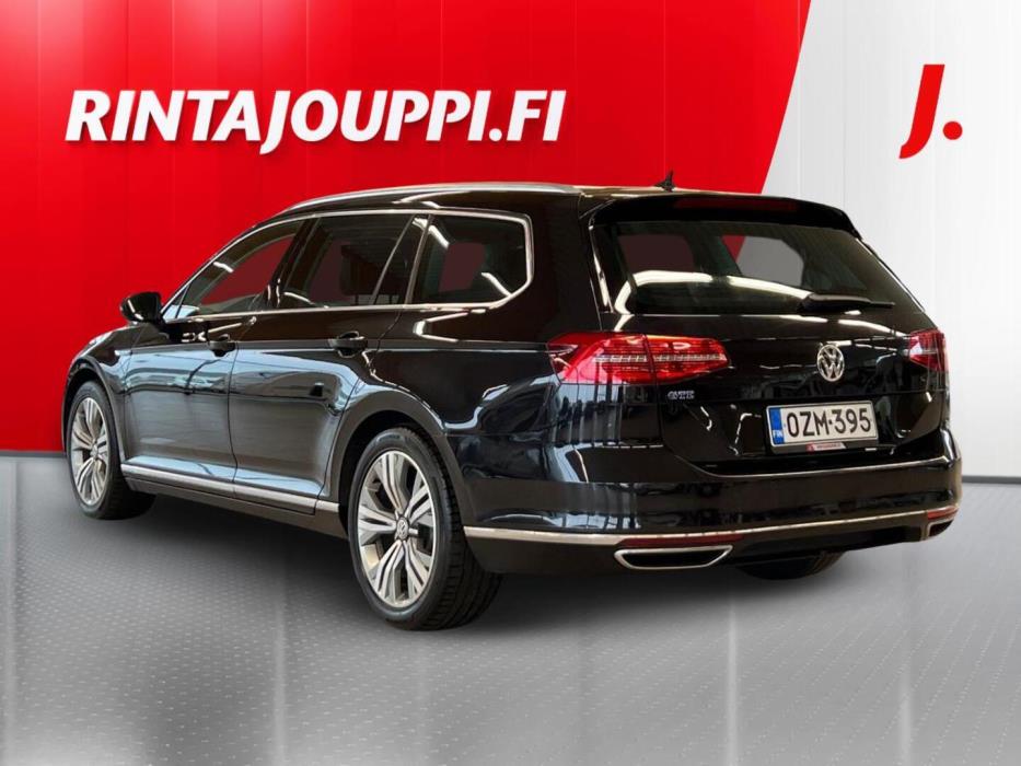 VOLKSWAGEN Passat 2017