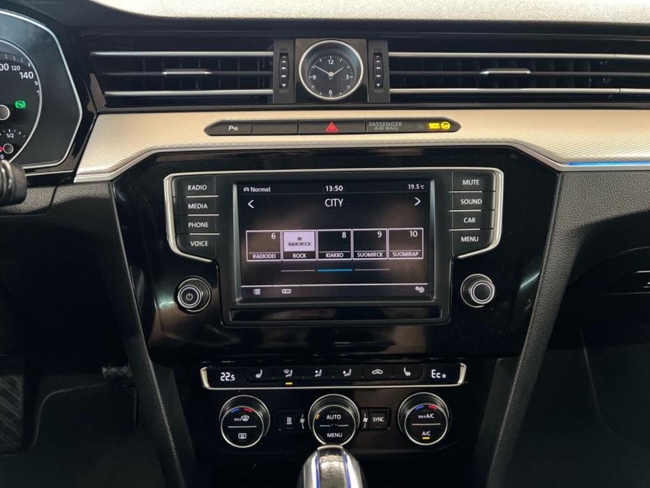 VOLKSWAGEN Passat 2017