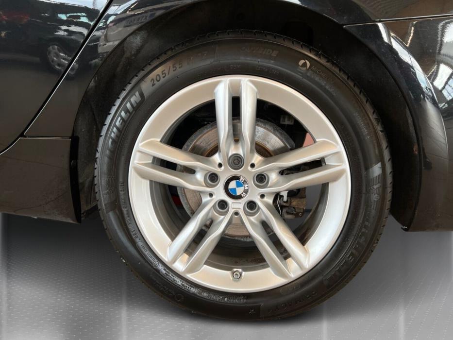 BMW 218 2023