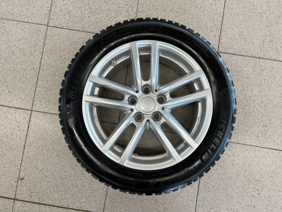 BMW 218 2023