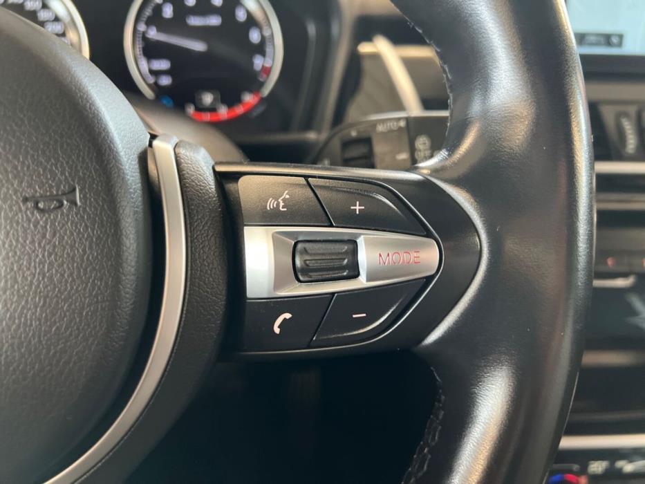 BMW 218 2023