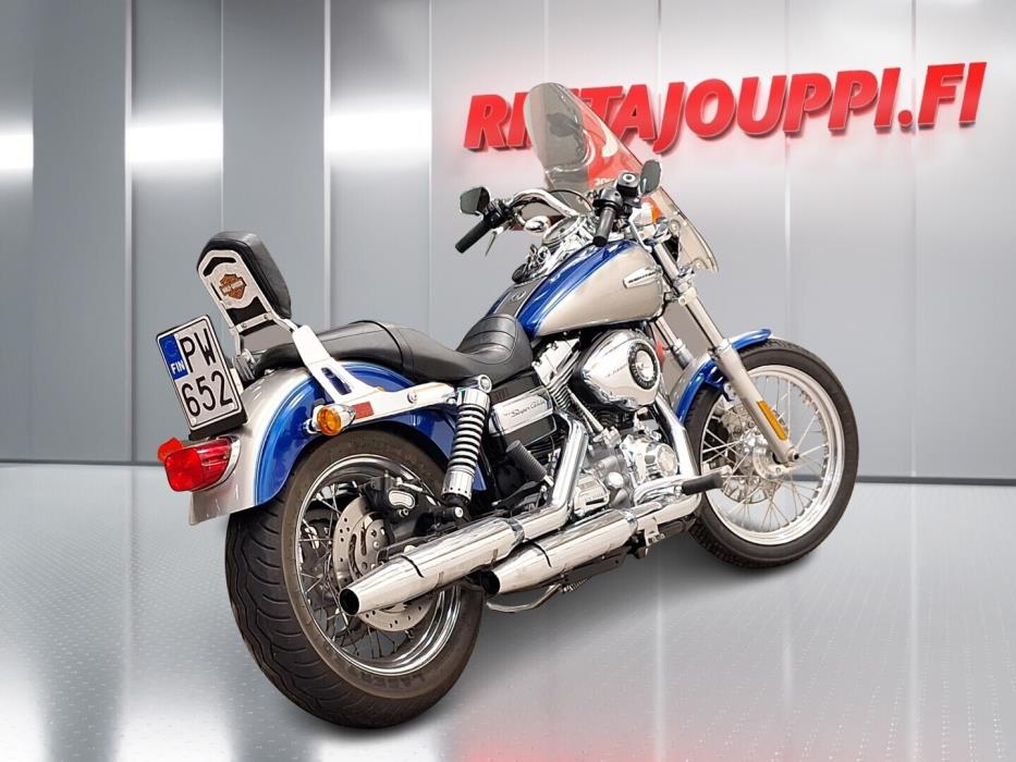 HARLEY-DAVIDSON DYNA 2009