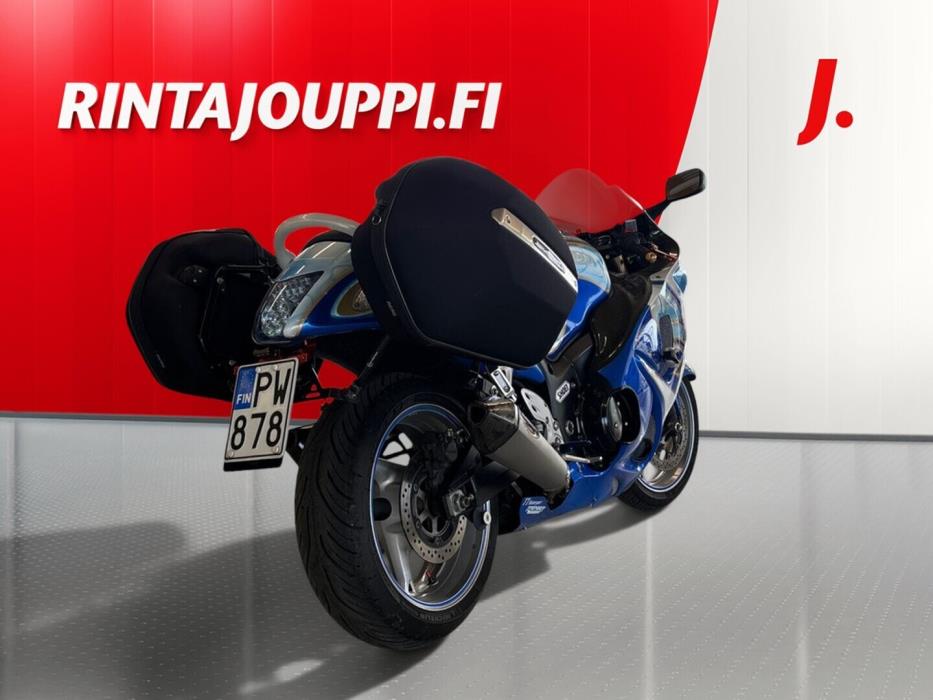 SUZUKI GSX 2010