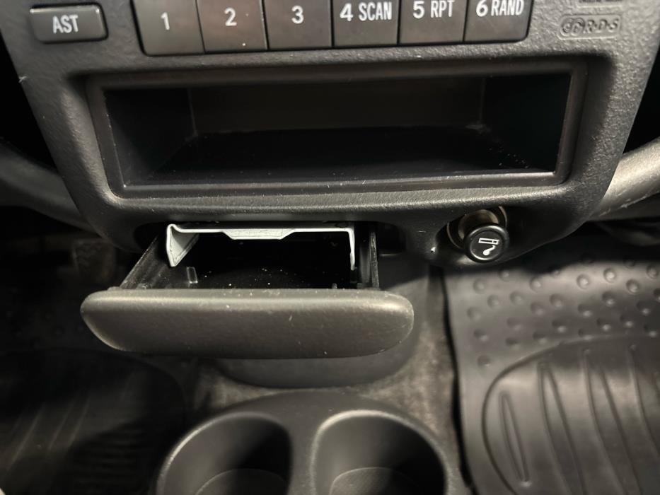 TOYOTA Yaris 2005