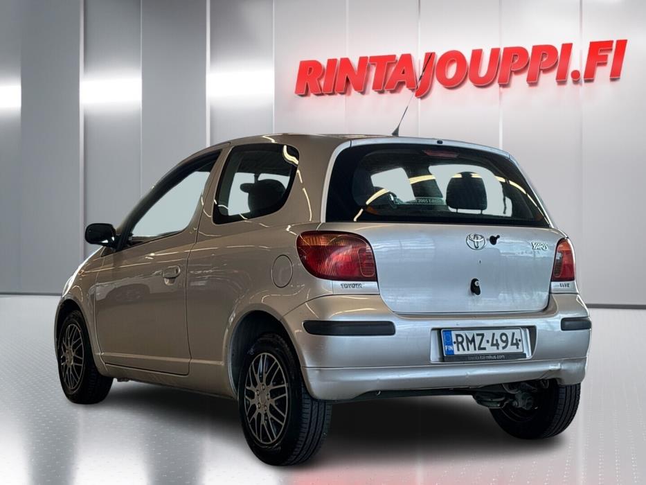 TOYOTA Yaris 2005