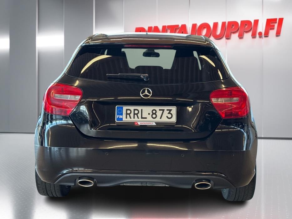 MERCEDES-BENZ A 2013