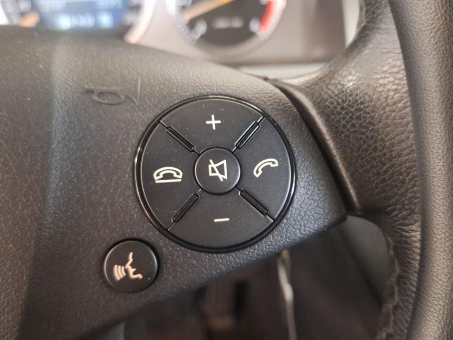 MERCEDES-BENZ C 2008