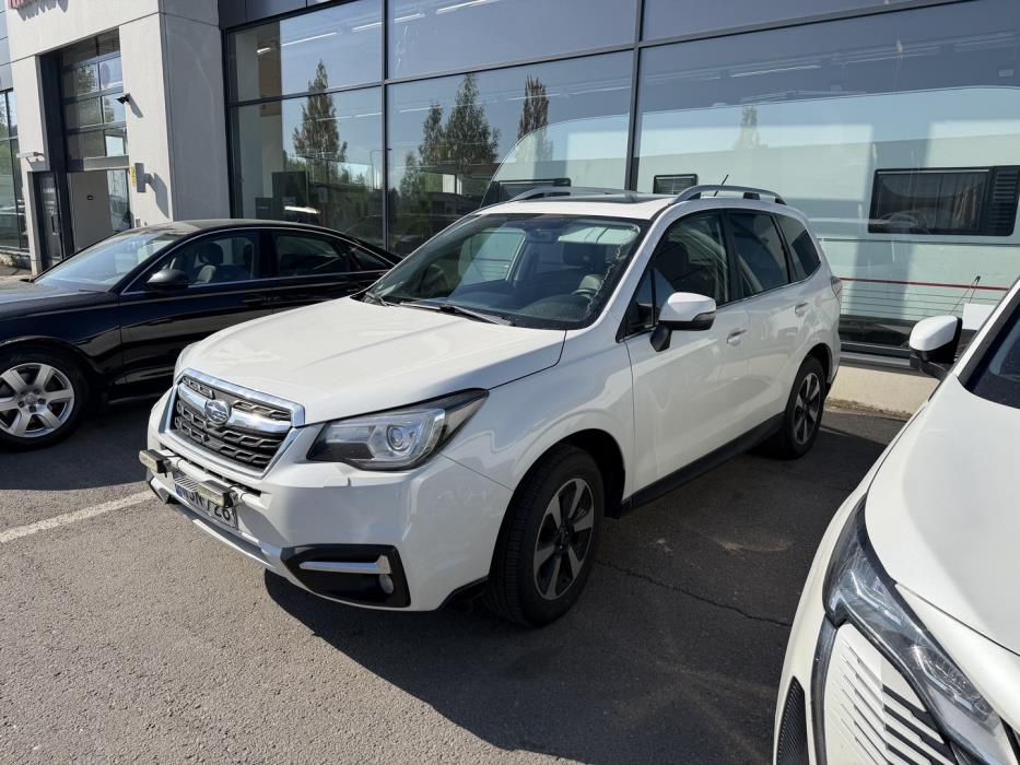 SUBARU Forester 2016