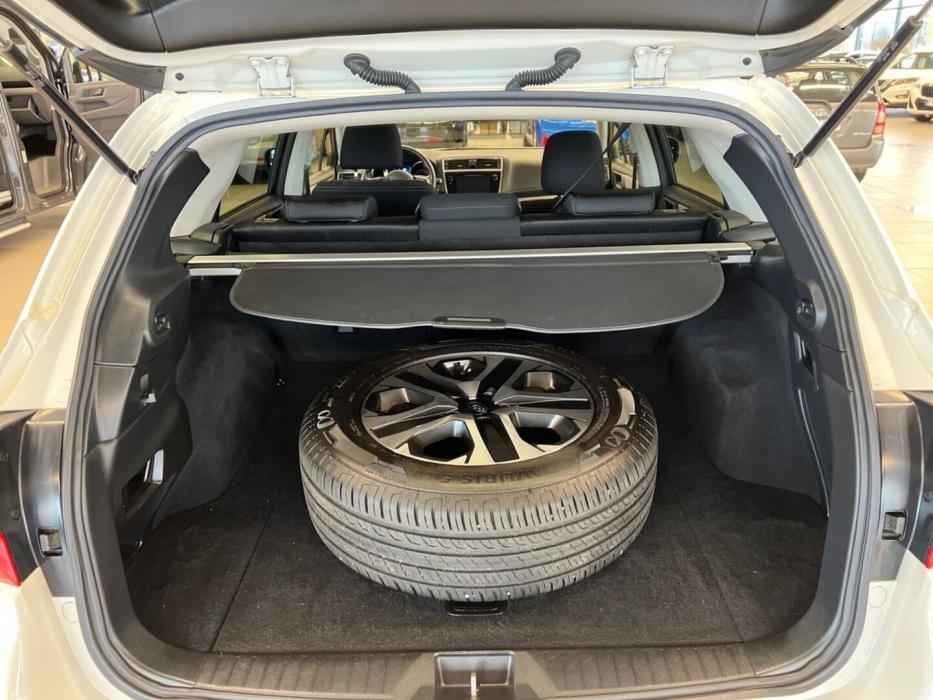 SUBARU Outback 2019