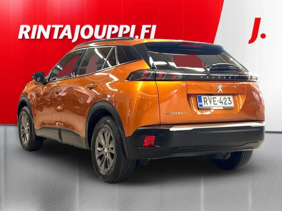 PEUGEOT e-2008 2023