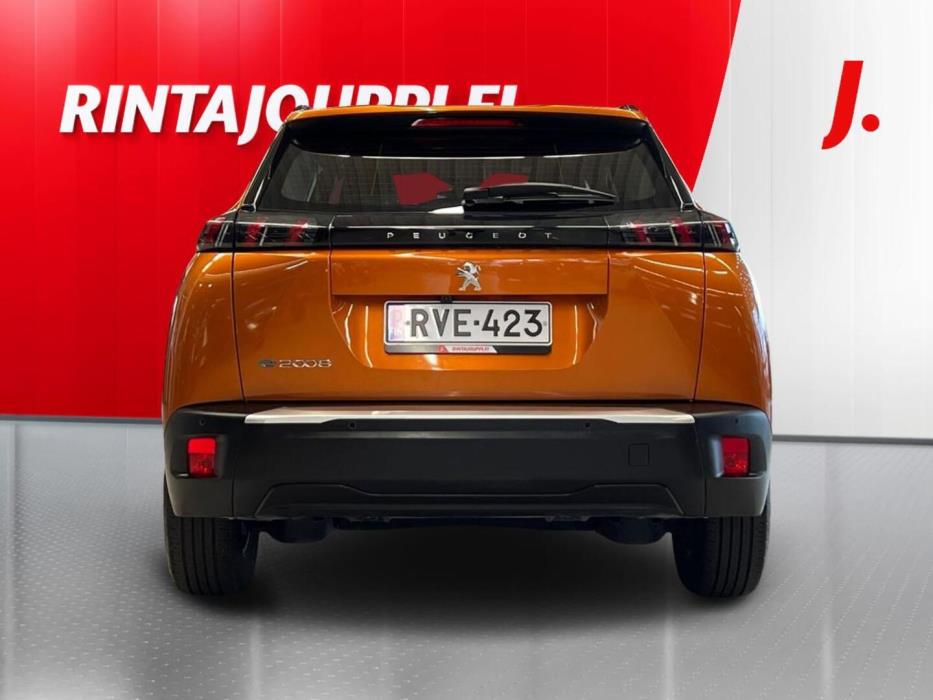 PEUGEOT e-2008 2023