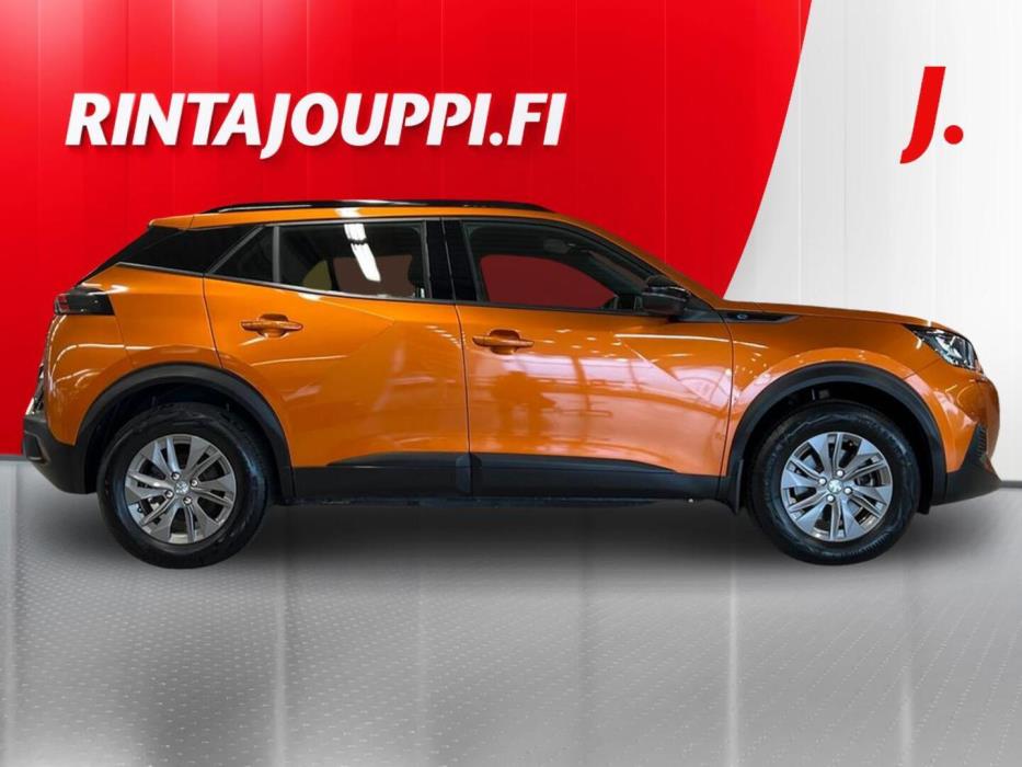 PEUGEOT e-2008 2023
