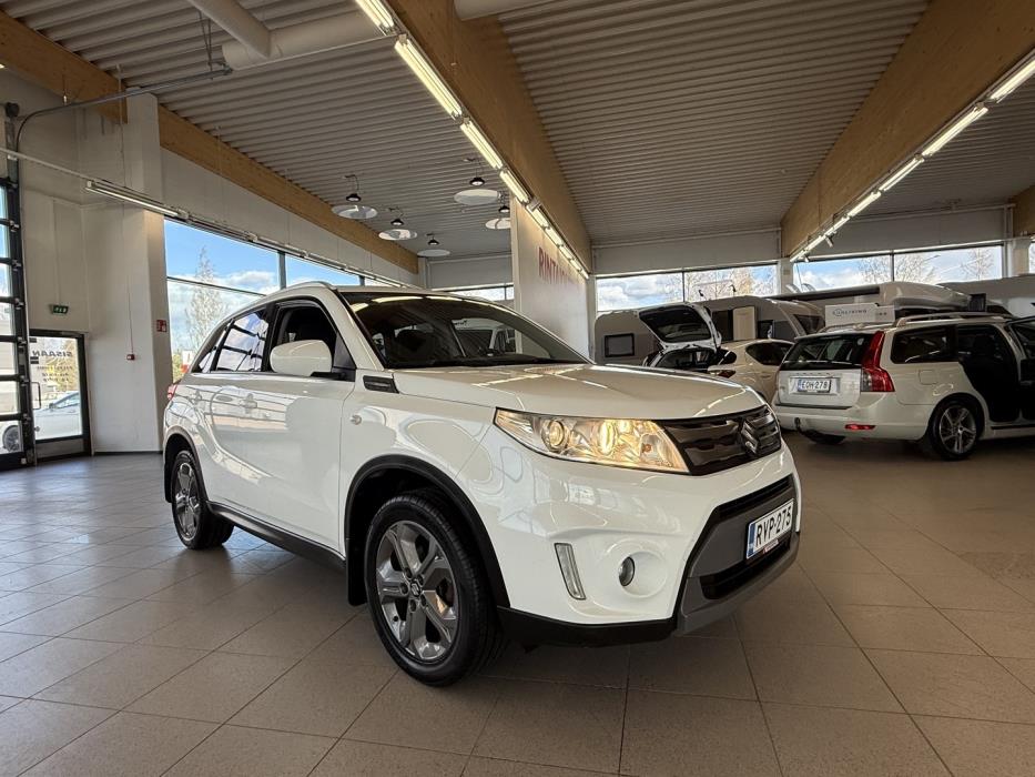 SUZUKI Vitara 2015