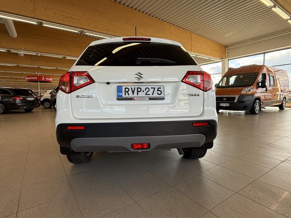 SUZUKI Vitara 2015