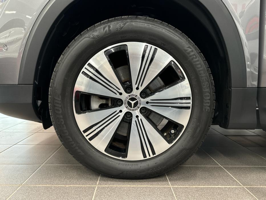 MERCEDES-BENZ EQB 2022