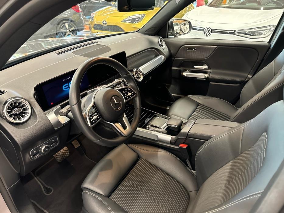 MERCEDES-BENZ EQB 2022