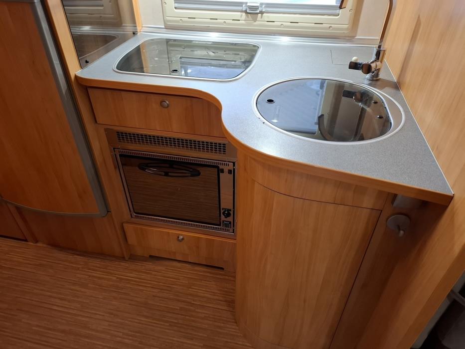 ADRIA Coral Plus 680 SP Silver Edition 2009