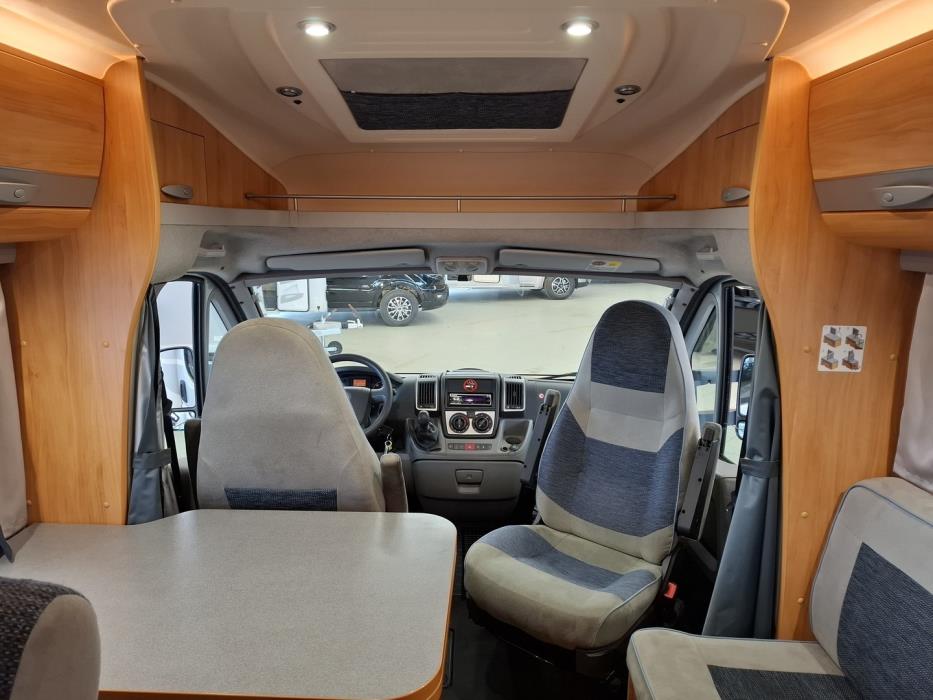 ADRIA Coral Plus 680 SP Silver Edition 2009