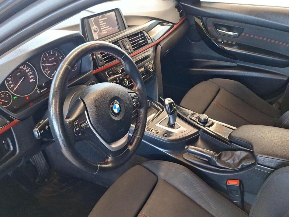 BMW 320 2013
