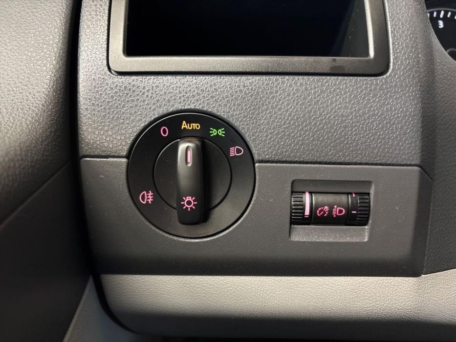 VOLKSWAGEN Transporter 2015