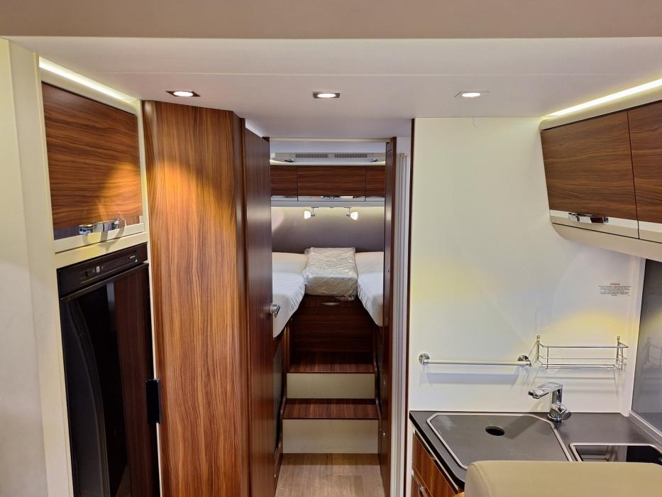 ADRIA Coral 670 SL Plus 2016