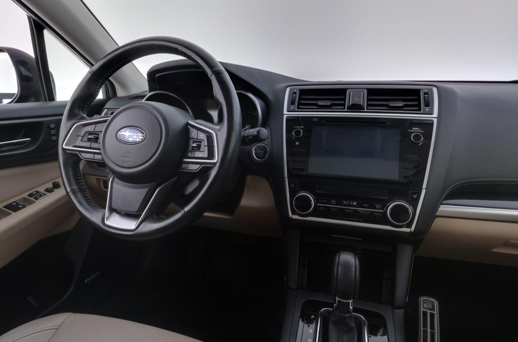 SUBARU Outback 2018