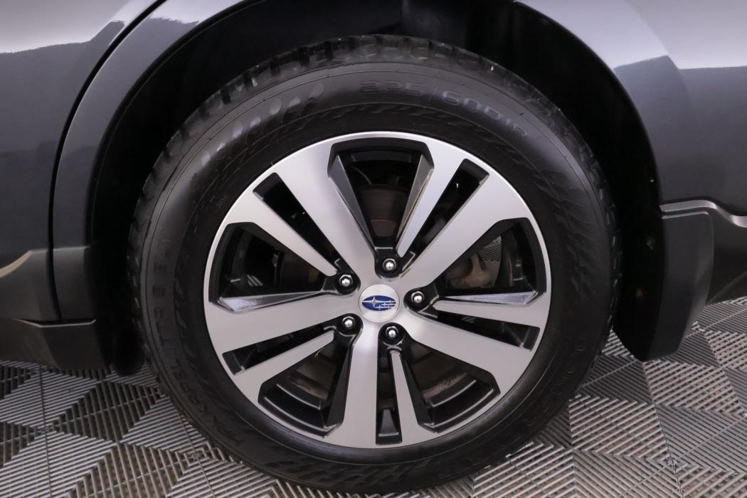 SUBARU Outback 2018