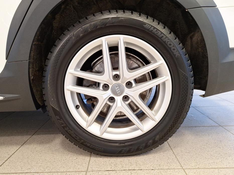 AUDI A4 allroad quattro 2018