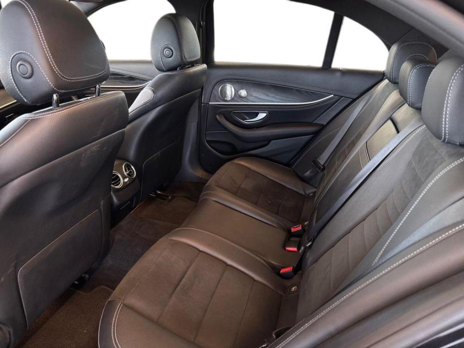 MERCEDES-BENZ E 2017