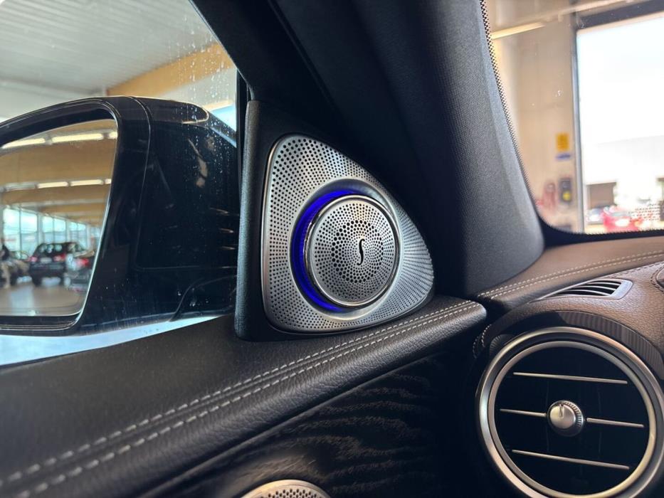 MERCEDES-BENZ E 2017