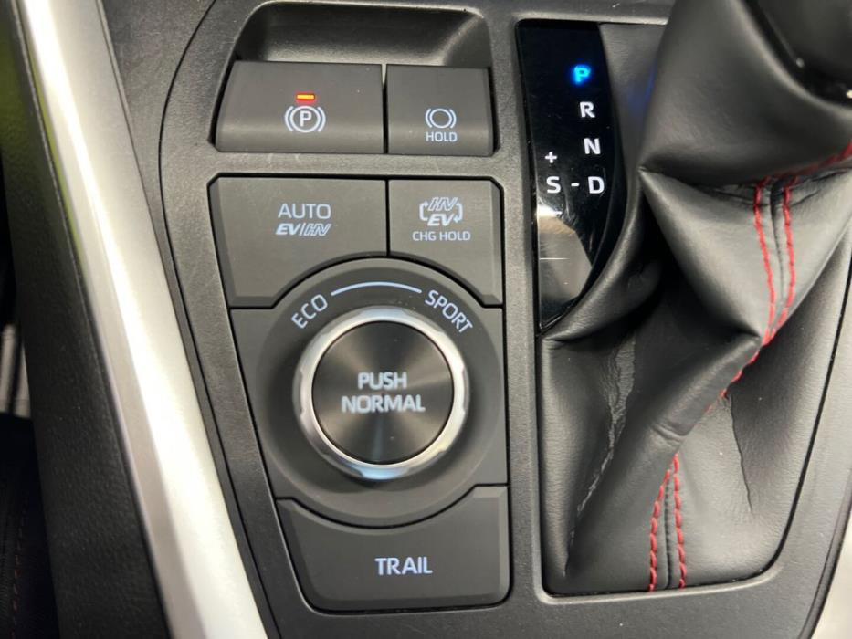 TOYOTA RAV4 Plug-in 2023