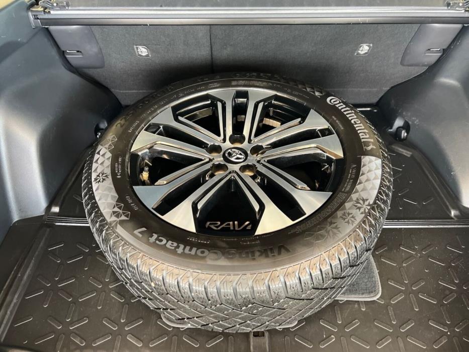 TOYOTA RAV4 Plug-in 2023
