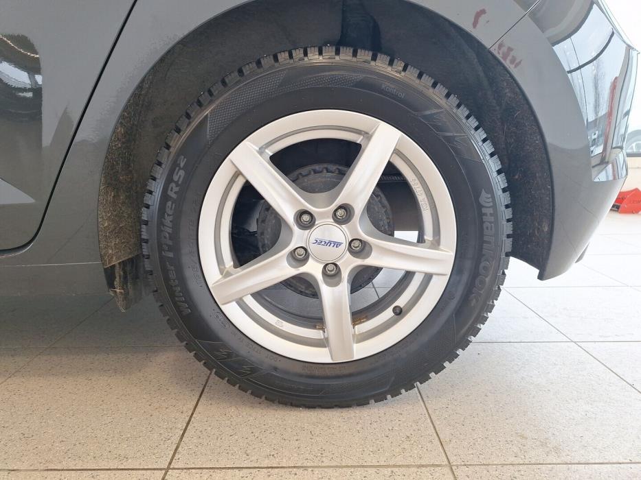 VOLKSWAGEN Polo 2020